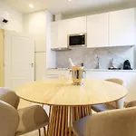 Art Deco 12 Luxury 2br Downtown Metro Ac