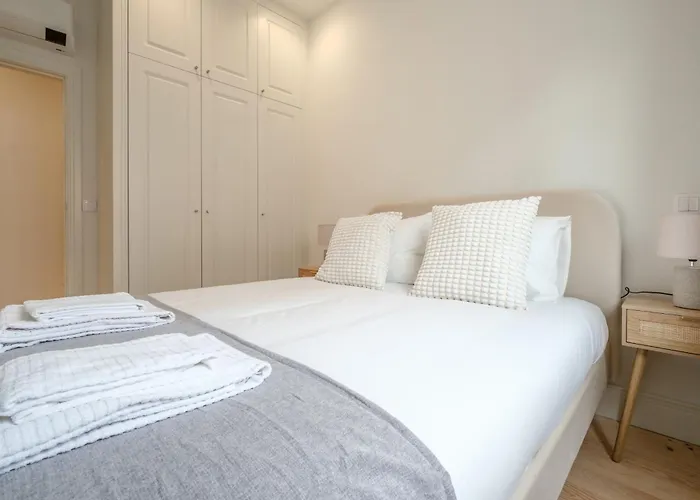 Art Deco 12 Luxury 2br Downtown Metro Ac