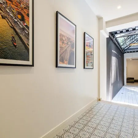 Art Deco 12 Luxury 2br Downtown Metro Ac Apartment *